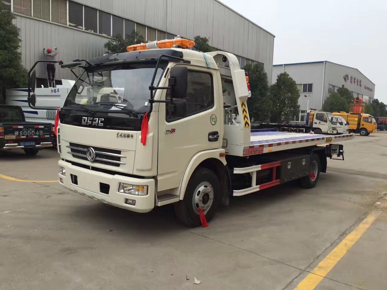 �|�L������һ�϶�����܇